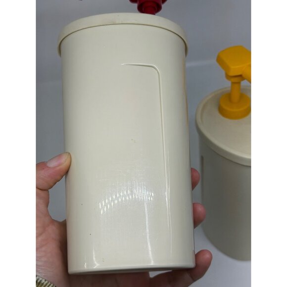 VTG Tupperware Ketchup & Mustard Pump Dispenser Set Red Yellow 8.5" Condiments - Picture 5 of 7